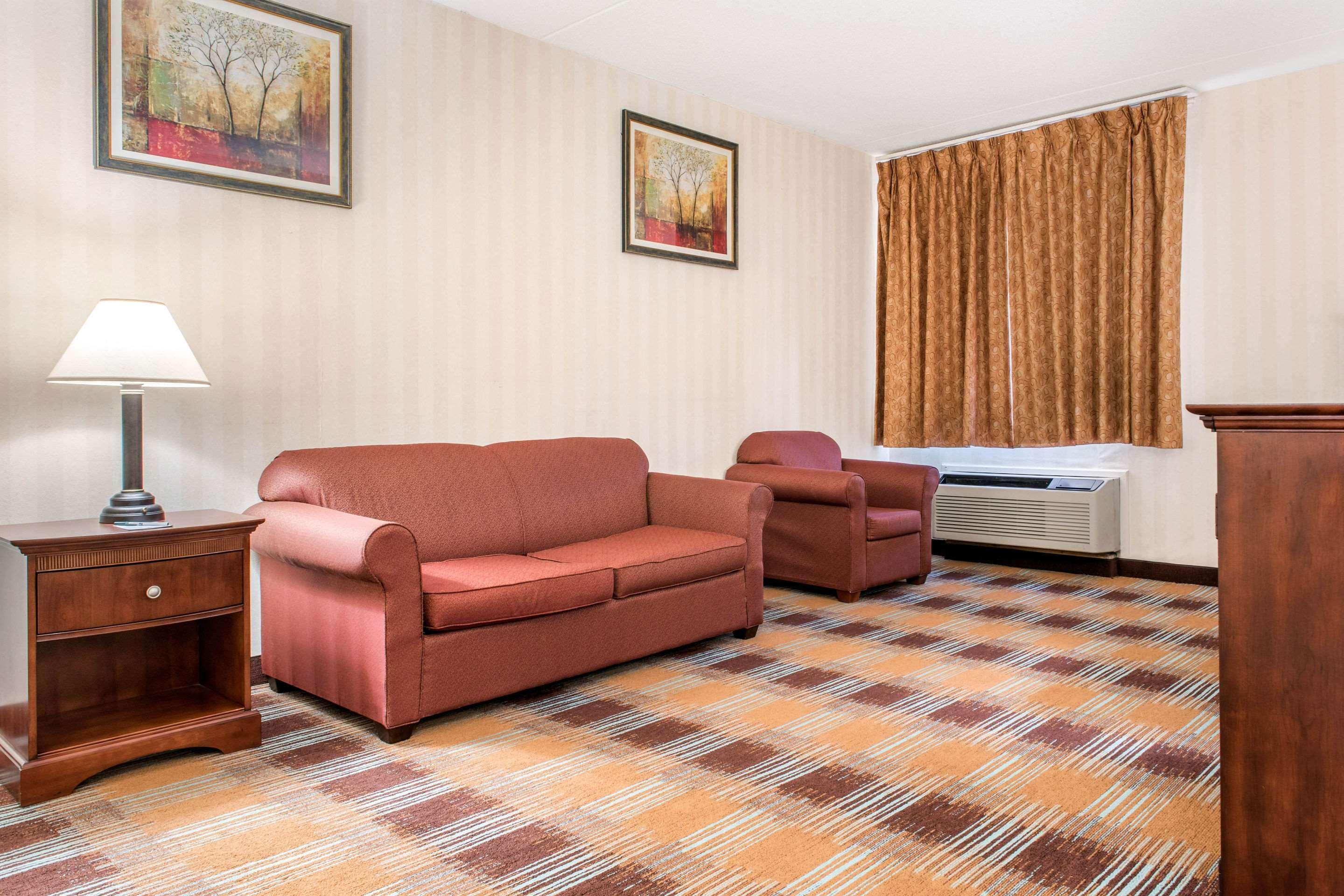 Quality Inn & Suites Miamisburg - Dayton South Dış mekan fotoğraf