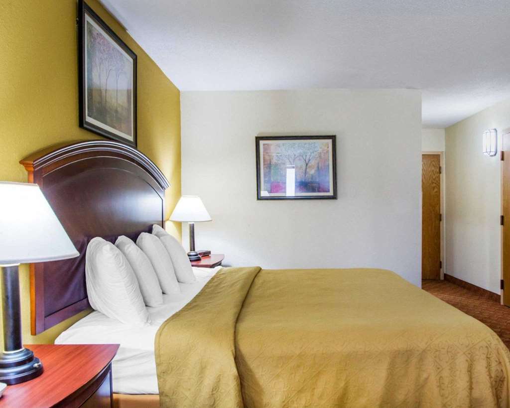 Quality Inn & Suites Miamisburg - Dayton South Oda fotoğraf