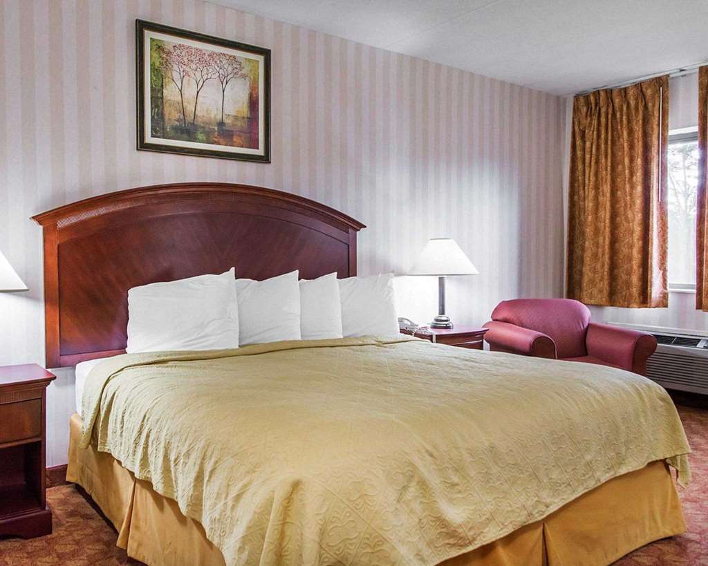 Quality Inn & Suites Miamisburg - Dayton South Oda fotoğraf