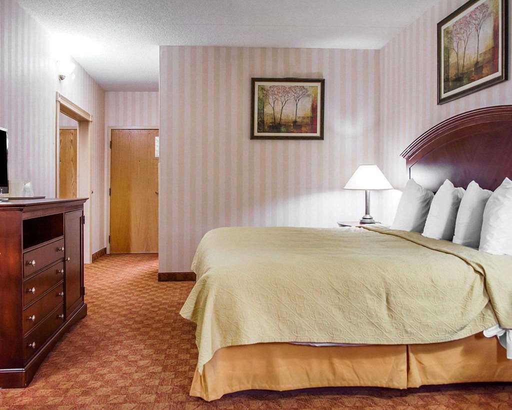 Quality Inn & Suites Miamisburg - Dayton South Oda fotoğraf