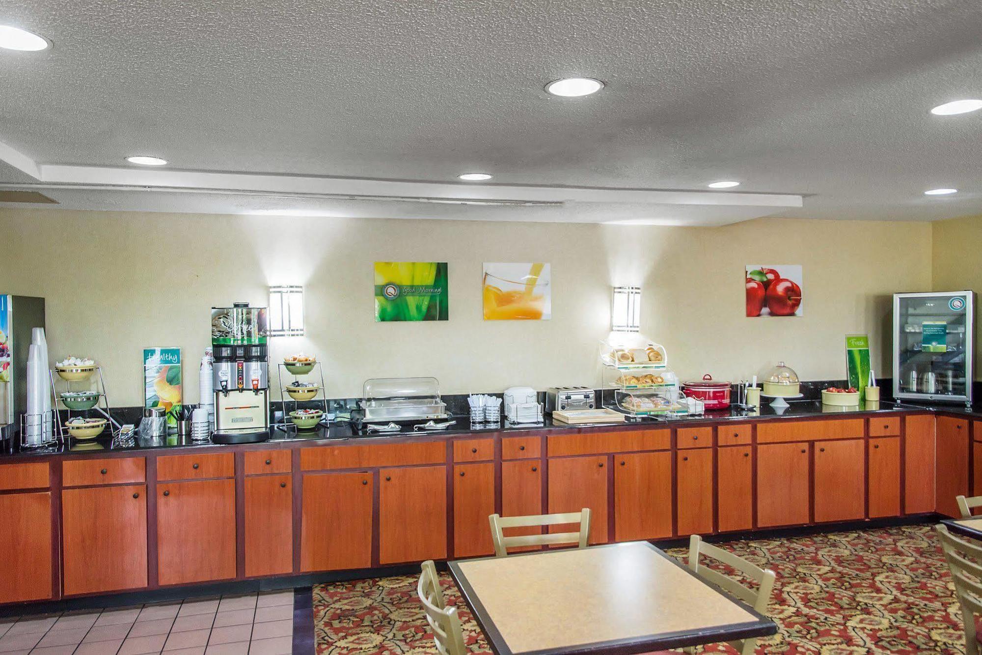 Quality Inn & Suites Miamisburg - Dayton South Dış mekan fotoğraf