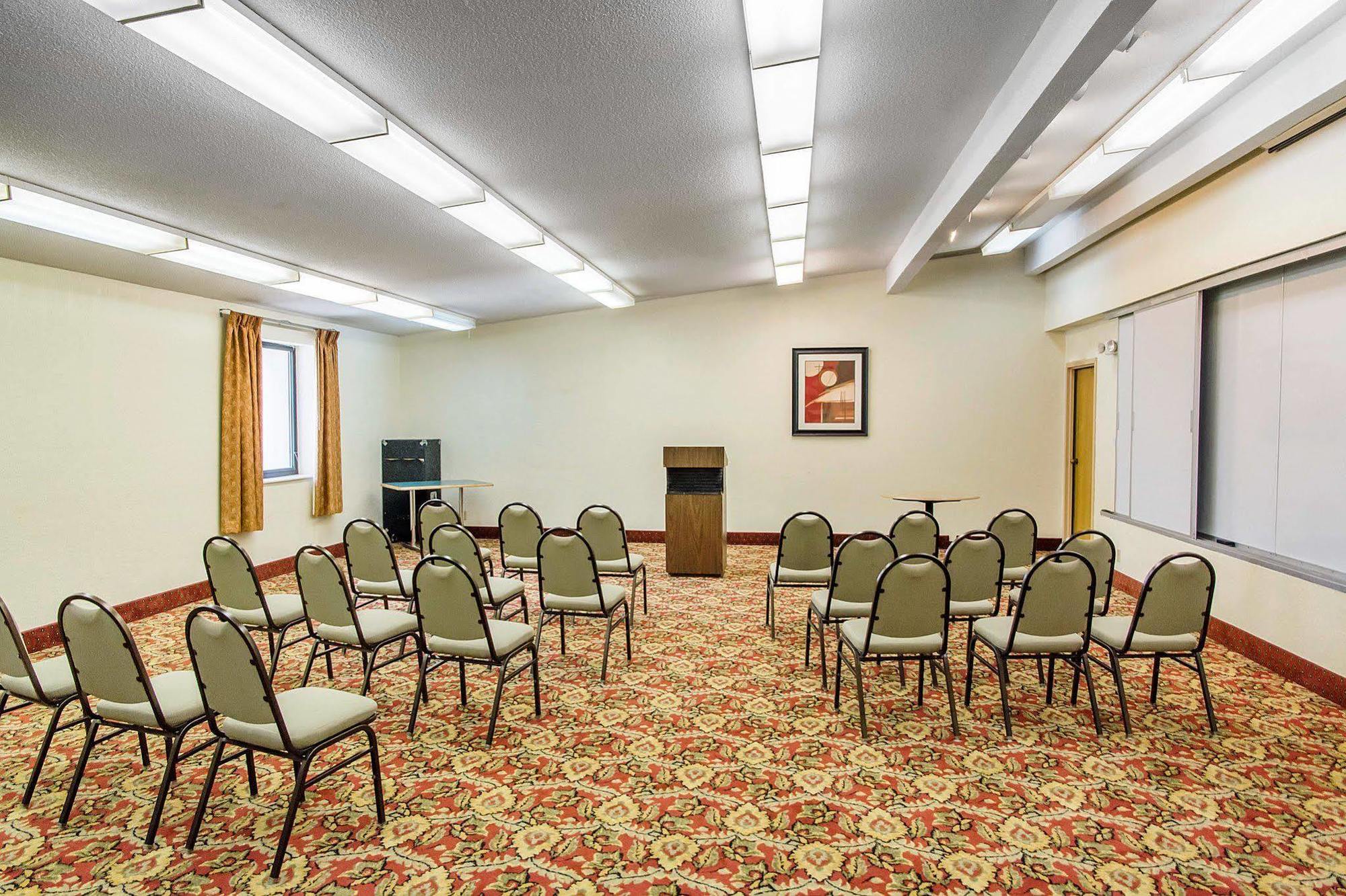 Quality Inn & Suites Miamisburg - Dayton South Dış mekan fotoğraf